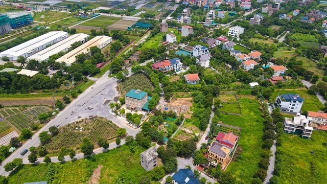 Mục sở thị những dự án kéo dài gần 20 năm ở Mê Linh: Đi từ chu kỳ sốt nóng, đóng băng đến phục hồi trở lại - Ảnh 2.