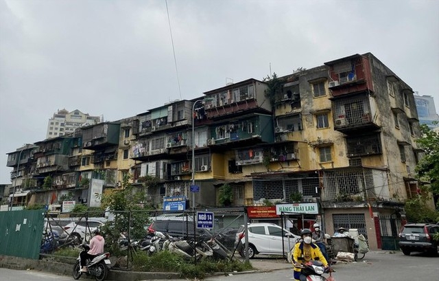 Cải tạo chung cư cũ tại Hà Nội: Vì sao vẫn ì ạch? - Ảnh 1.